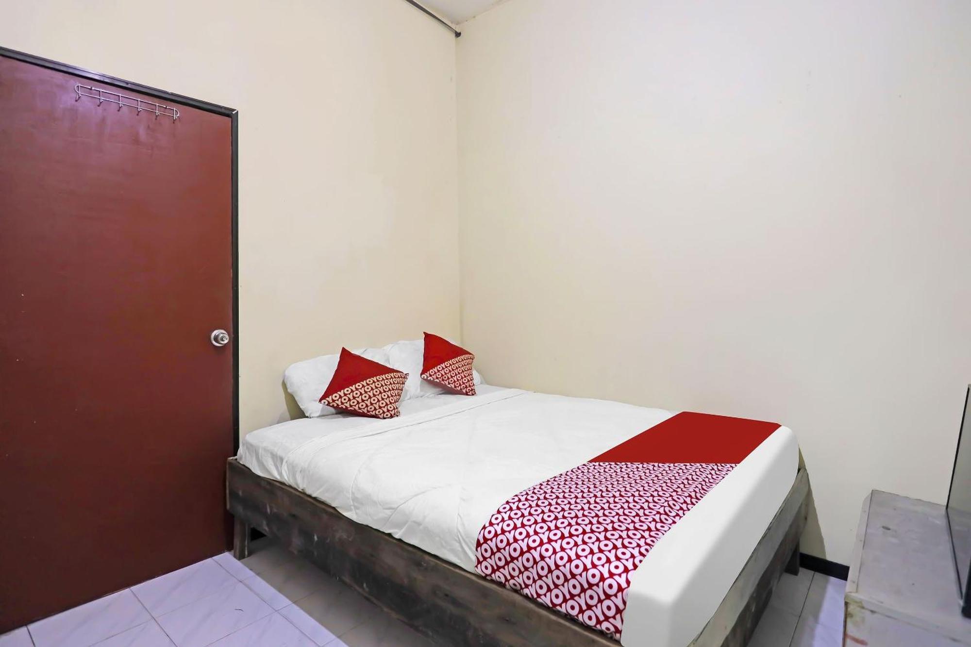 Spot On 91343 Kartika Guest House Syariahnearpantai Stres Jodoh  Luaran gambar