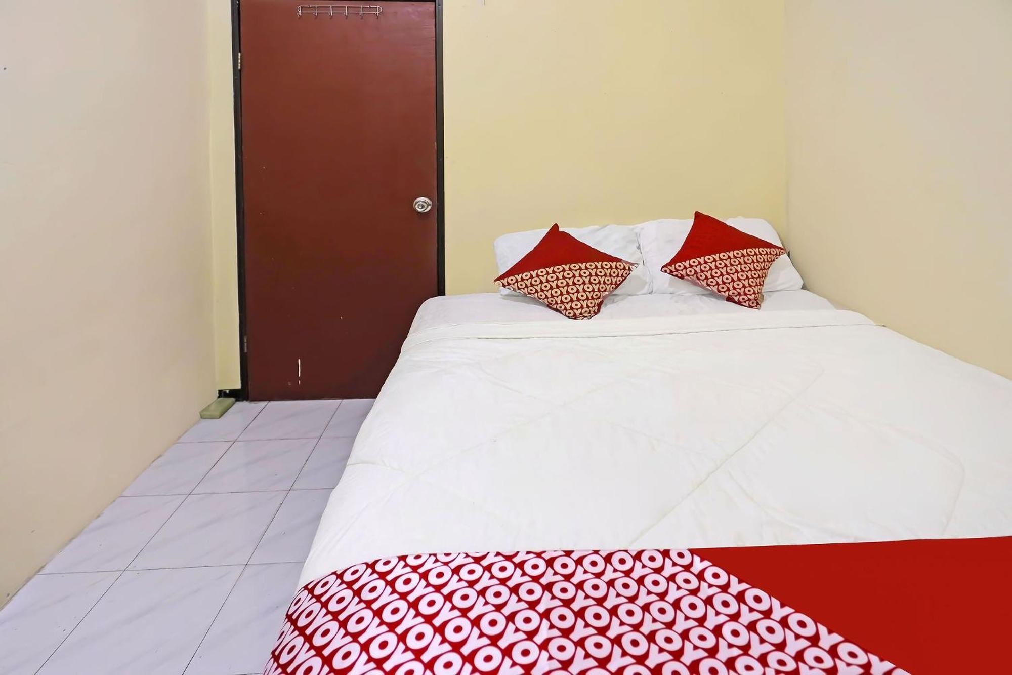 Spot On 91343 Kartika Guest House Syariahnearpantai Stres Jodoh  Luaran gambar