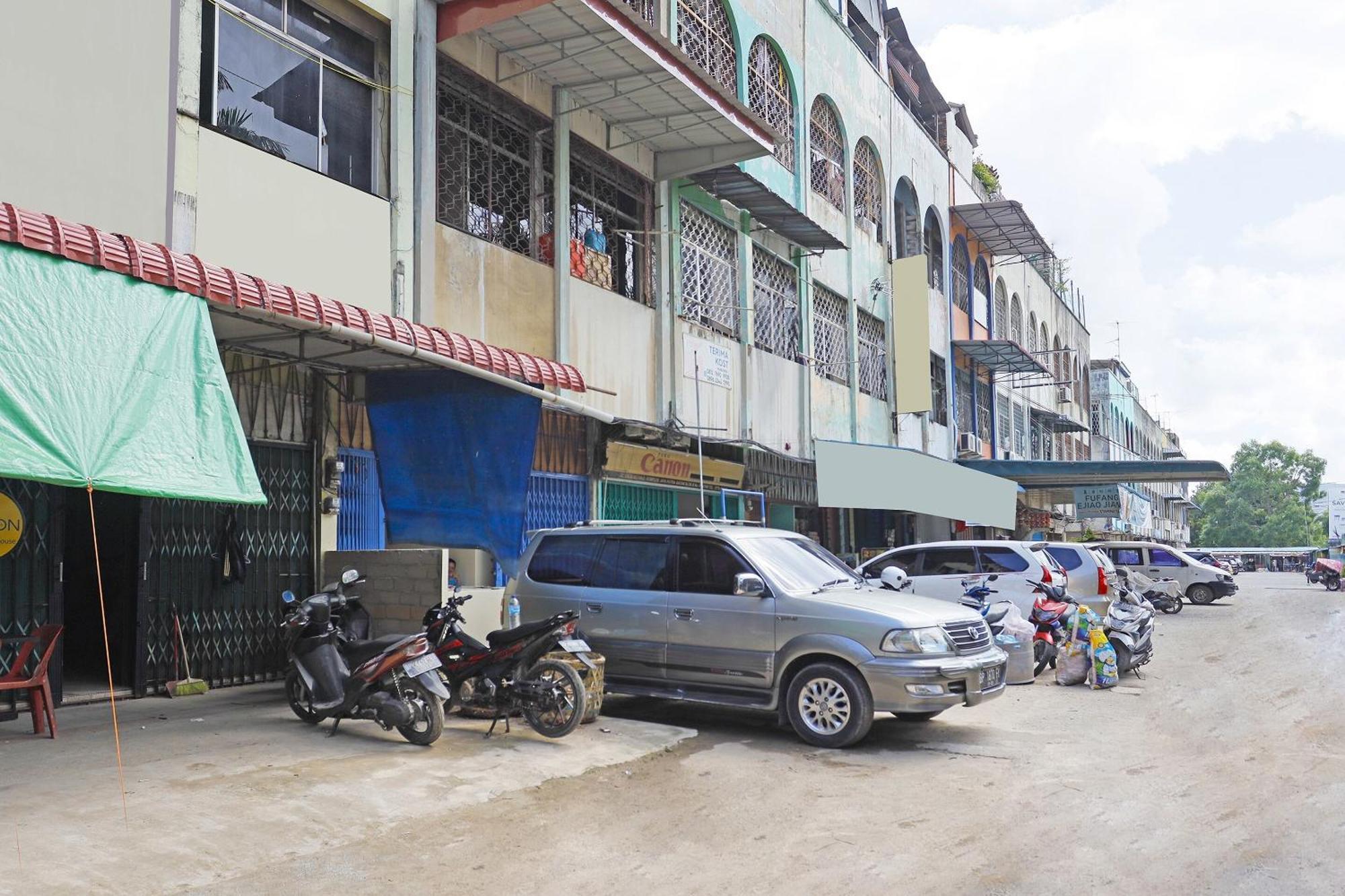 Spot On 91343 Kartika Guest House Syariahnearpantai Stres Jodoh  Luaran gambar