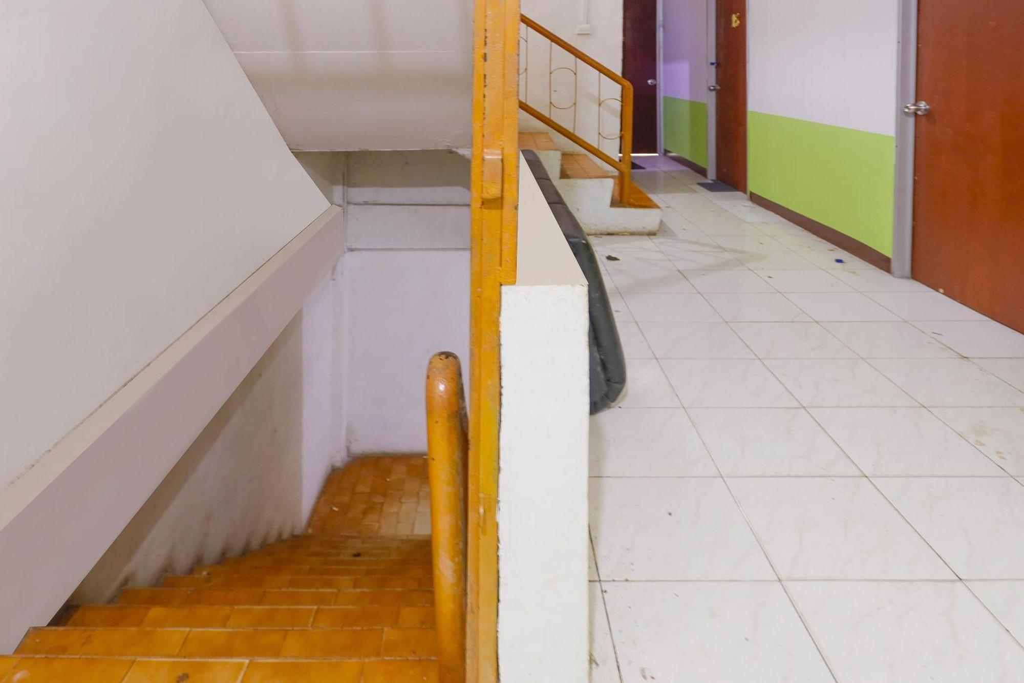 Spot On 91343 Kartika Guest House Syariahnearpantai Stres Jodoh  Luaran gambar